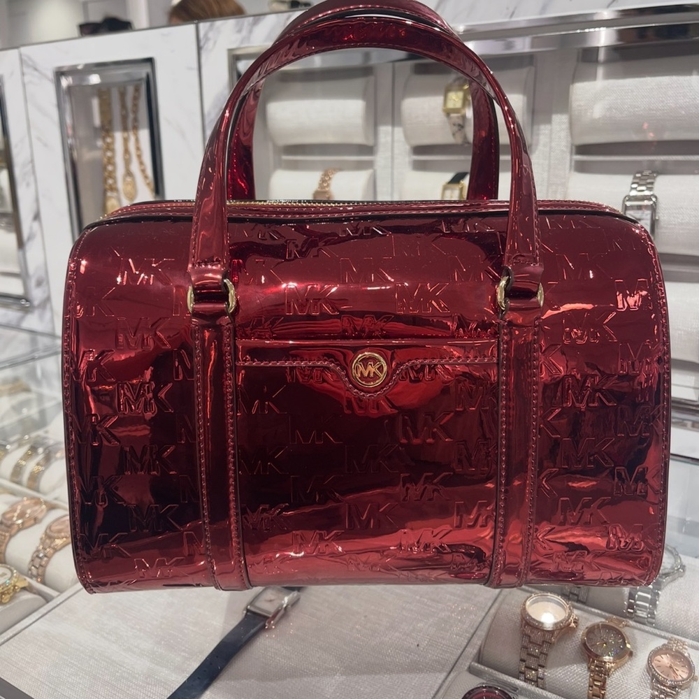 MICHAEL KORS Jet Set Medium Metallic Logo Debossed Satchel
Cherry 
NWT - Picture 2 of 15
